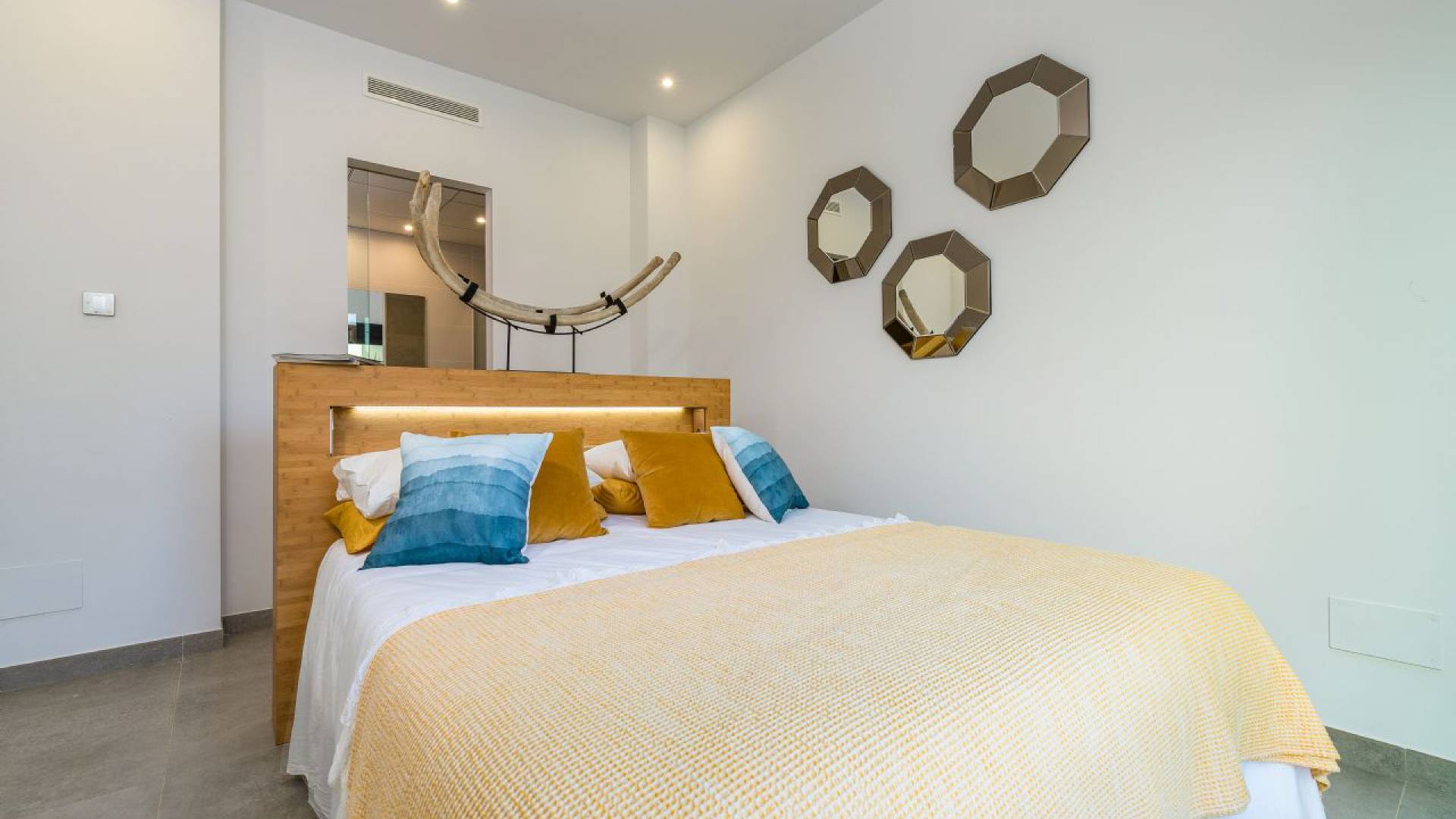 Complete - Key Ready - Villa - Ciudad Quesada