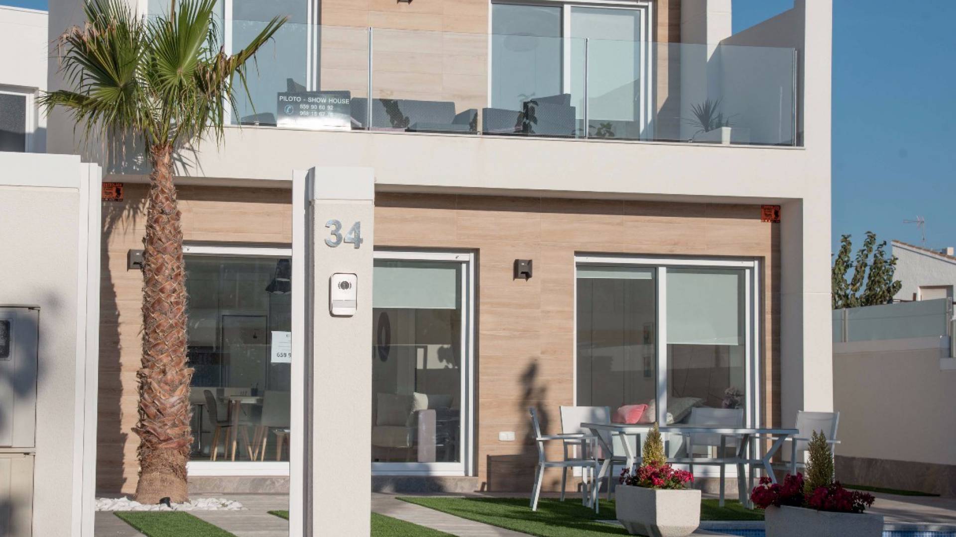 Außerplanmäßig - Villa - Pilar de la Horadada