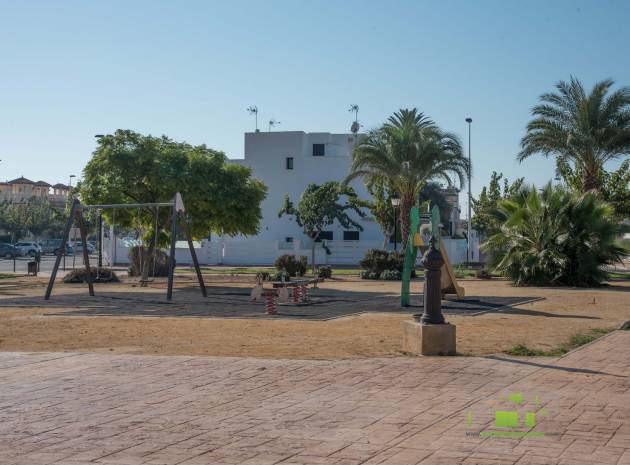 Außerplanmäßig - Villa - Pilar de la Horadada