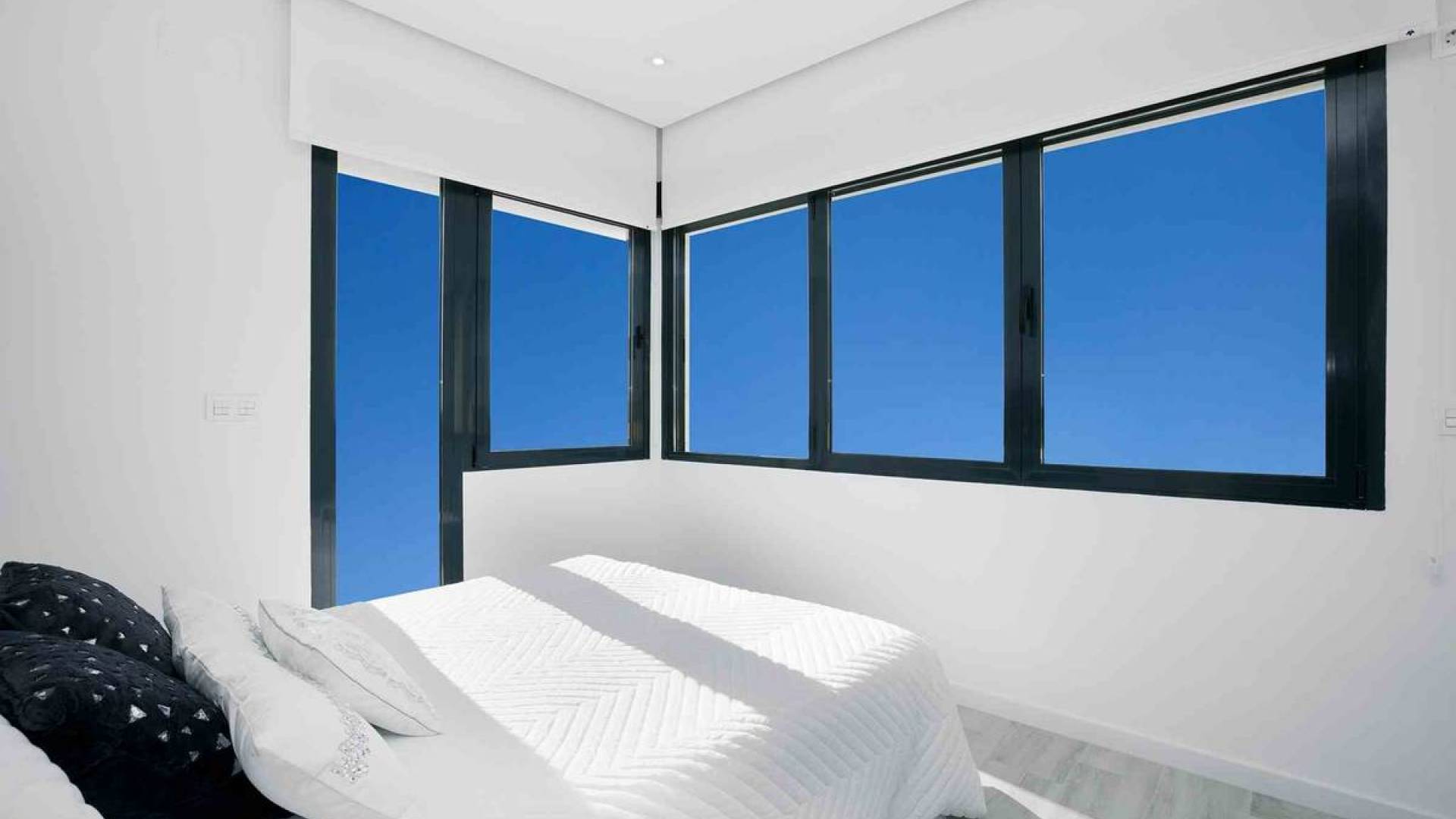 Complete - Key Ready - Villa - Cabo Roig