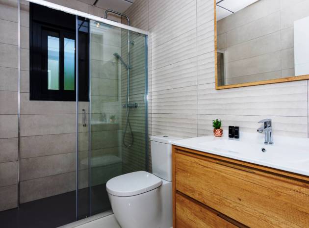 Komplett - Nyckelklar - Villa - Los Alcazares