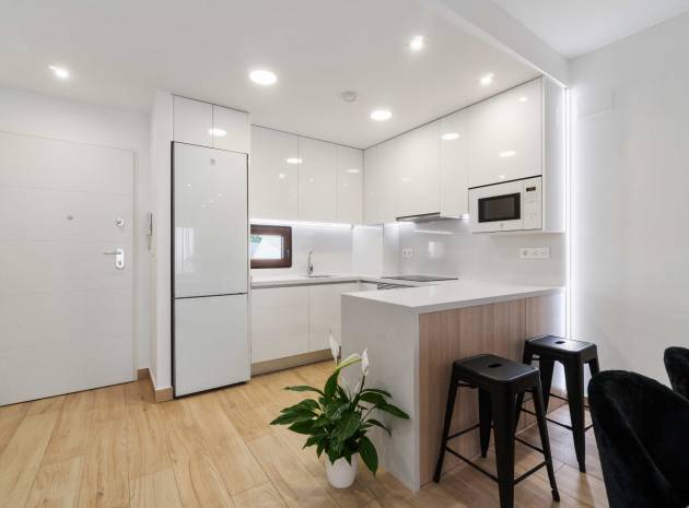 New Build - Apartment - Los Balcones - Laguna Beach