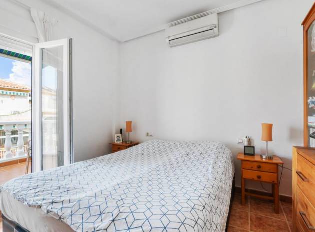 Resale - Villa - Playa Flamenca - vistamar