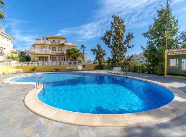 Resale - Villa - Playa Flamenca - vistamar