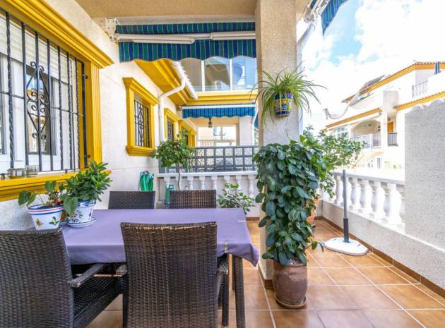 Resale - Villa - Playa Flamenca - vistamar