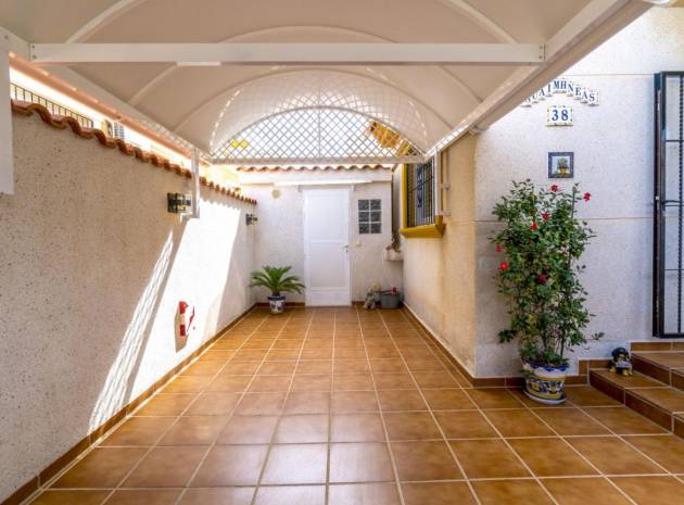 Resale - Villa - Playa Flamenca - vistamar