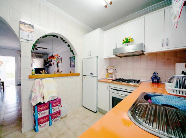 Resale - Townhouse - San Miguel de Salinas - balcon costa