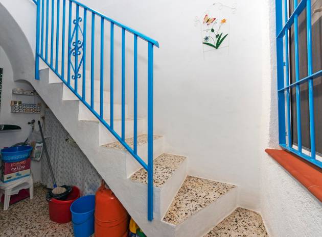 Resale - Townhouse - San Miguel de Salinas - balcon costa