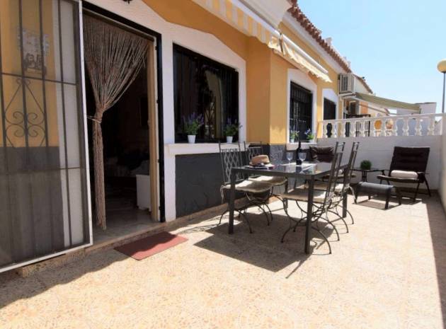 Resale - Villa - Playa Flamenca - Res. Argenta