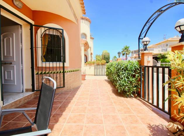 Återförsäljning - Villa - Playa Flamenca - villas san luis