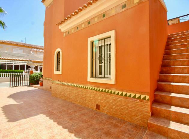 Återförsäljning - Villa - Playa Flamenca - villas san luis