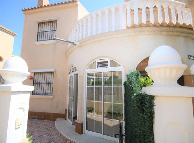 Återförsäljning - Villa - Playa Flamenca - zodiaco