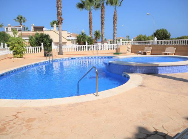 Återförsäljning - Villa - Playa Flamenca - zodiaco