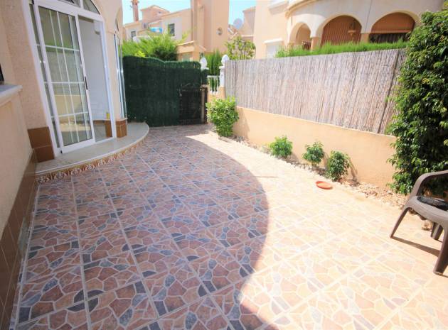 Återförsäljning - Villa - Playa Flamenca - zodiaco