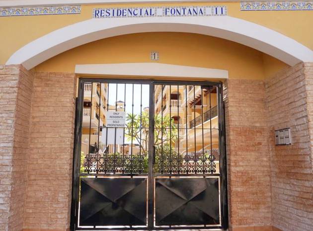 Resale - Apartment - Algorfa - fontana