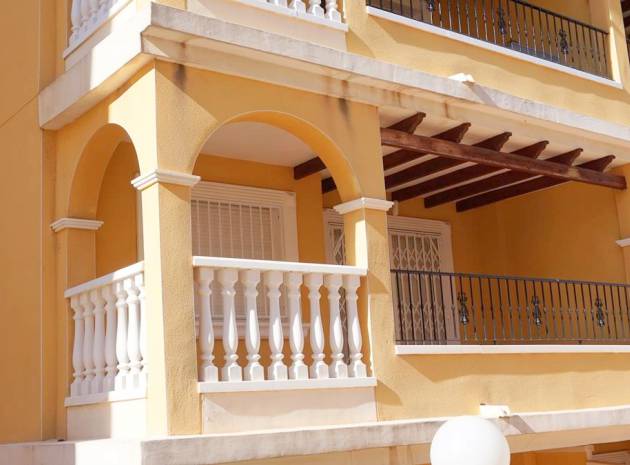 Resale - Apartment - Algorfa - fontana