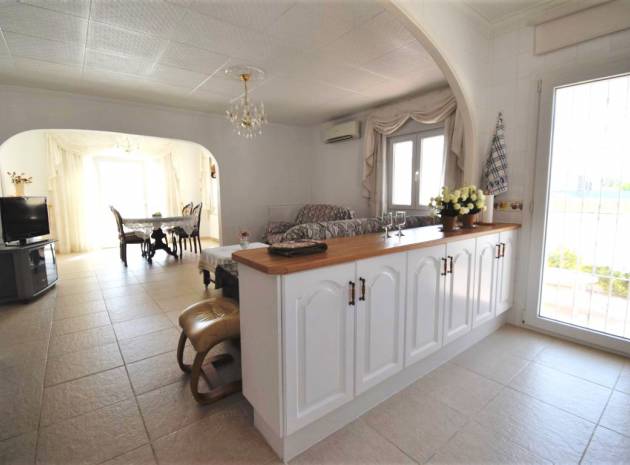 Resale - Villa - Torrevieja - san luis