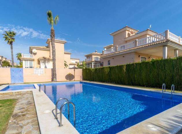 Wiederverkauf - Villa - Los Altos - royal park