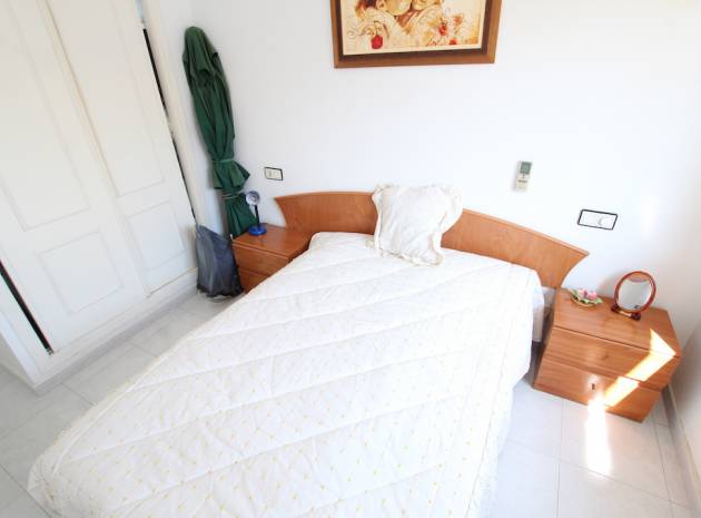 Resale - Apartment - Torrevieja - jardin del mar