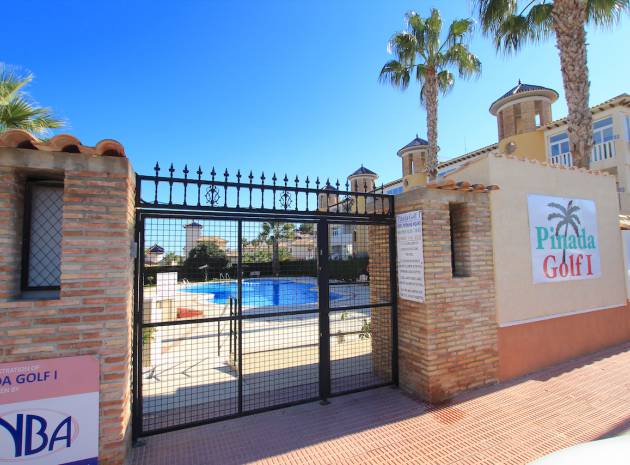 Resale - Villa - Villamartin - pinada golf