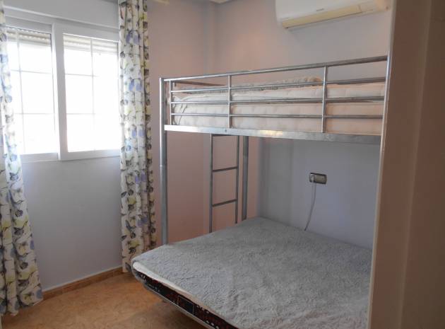 Resale - Villa - Los Altos - villas del duque