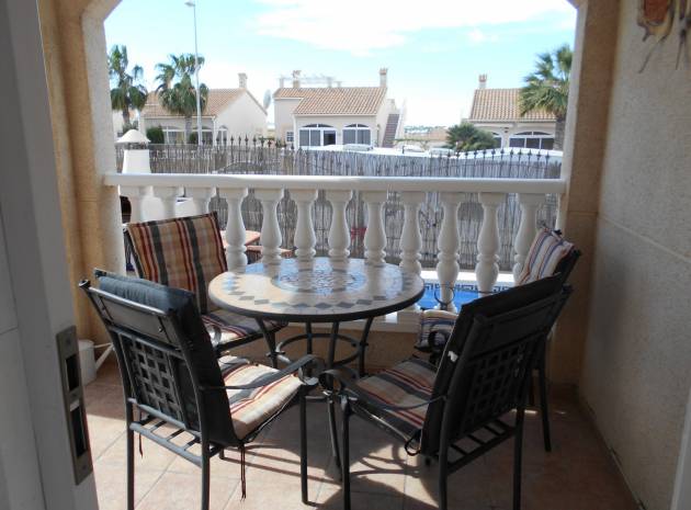 Resale - Villa - Los Altos - villas del duque