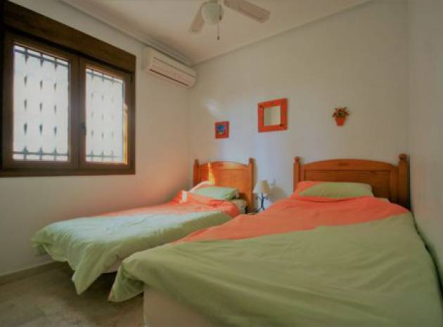 Resale - Apartment - Playa Flamenca - jumilla