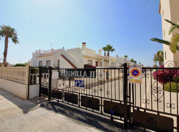 Återförsäljning - Lägenhet - Playa Flamenca - jumilla