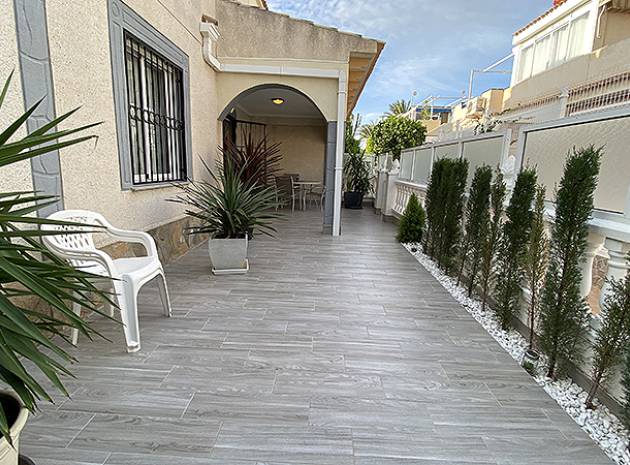 Återförsäljning - Villa - Playa Flamenca - serena