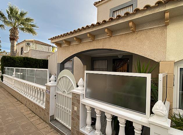 Återförsäljning - Villa - Playa Flamenca - serena