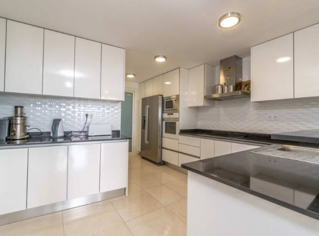 Resale - Apartment - Punta Prima - Res. Sea Senses