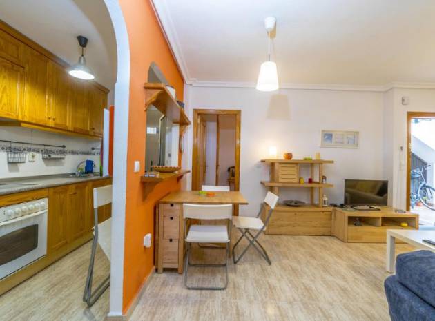 Resale - Apartment - Mil Palmeras - riomar