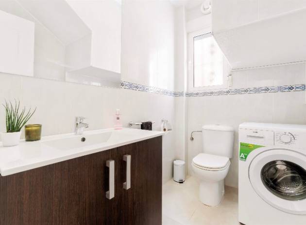 Resale - Villa - Villamartin - costa dorada