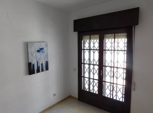 Resale - Townhouse - Villamartin - pueblo principe