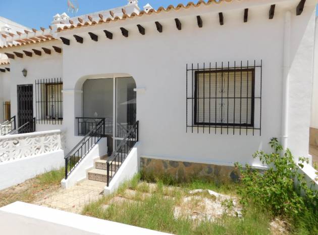 Resale - Townhouse - Villamartin - pueblo principe