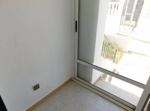 Resale - Townhouse - Villamartin - pueblo principe
