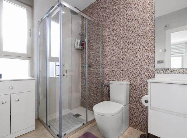 Resale - Villa - Villamartin - PAU 26