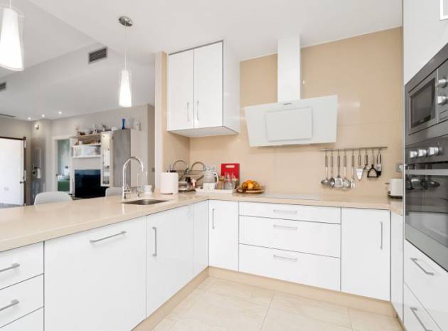 Resale - Villa - Villamartin - PAU 26