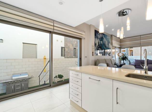 Resale - Villa - Villamartin - PAU 26