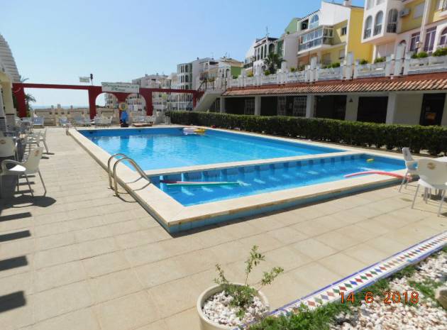 Resale - Apartment - Torrevieja - mar azul