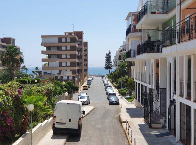 Resale - Apartment - Torrevieja - mar azul