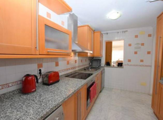 Resale - Villa - San Miguel de Salinas - La Canada