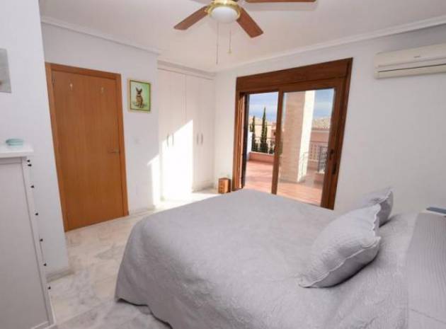 Resale - Villa - San Miguel de Salinas - La Canada