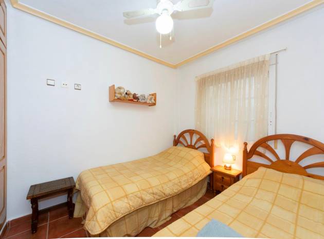 Resale - Townhouse - Playa Flamenca - las chismosas