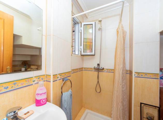 Resale - Townhouse - Playa Flamenca - las chismosas