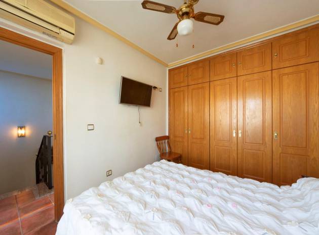 Resale - Townhouse - Playa Flamenca - las chismosas