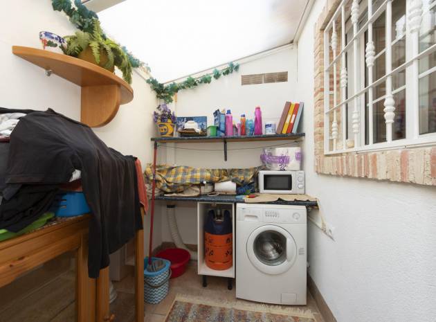 Resale - Townhouse - Playa Flamenca - las chismosas