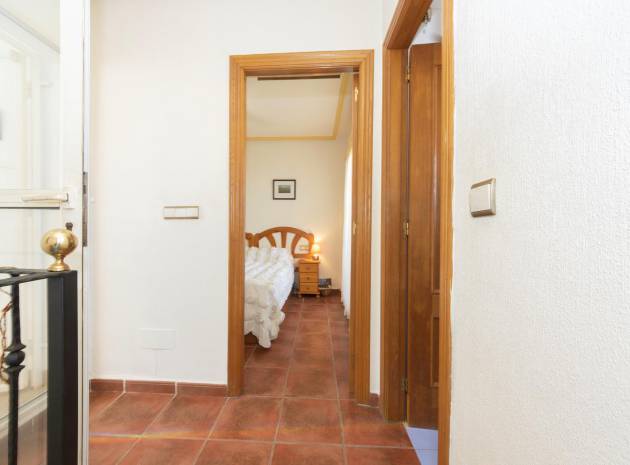 Resale - Townhouse - Playa Flamenca - las chismosas