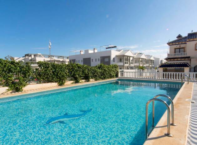 Resale - Townhouse - Playa Flamenca - las chismosas