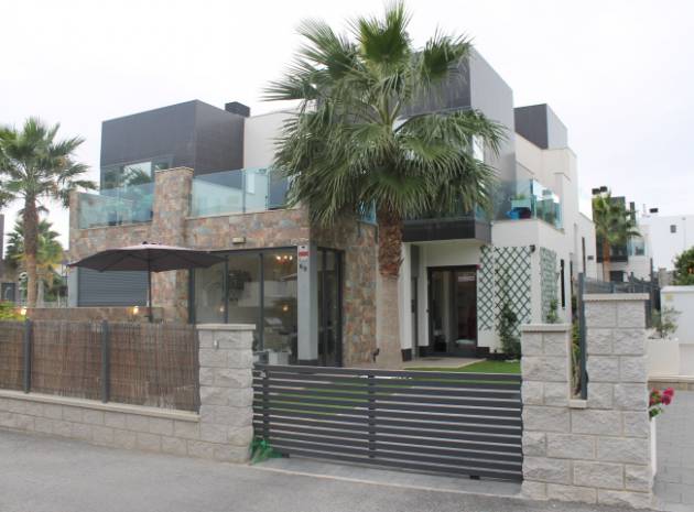 Wederverkoop - Villa - Cabo Roig - Lomas de Cabo Roig